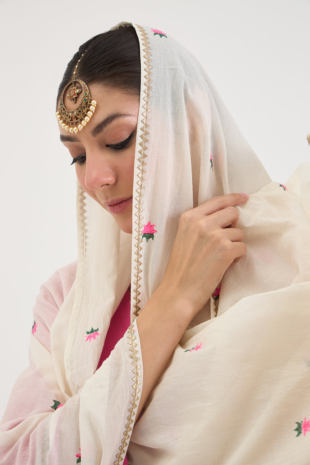 Lotus Dupatta